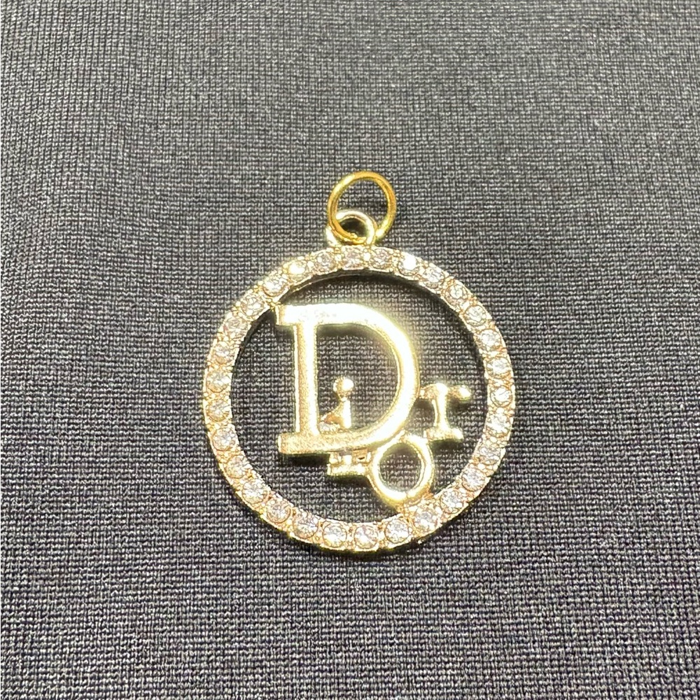 Gold and Silver Crystal Circle Pendant. Stunning!!!